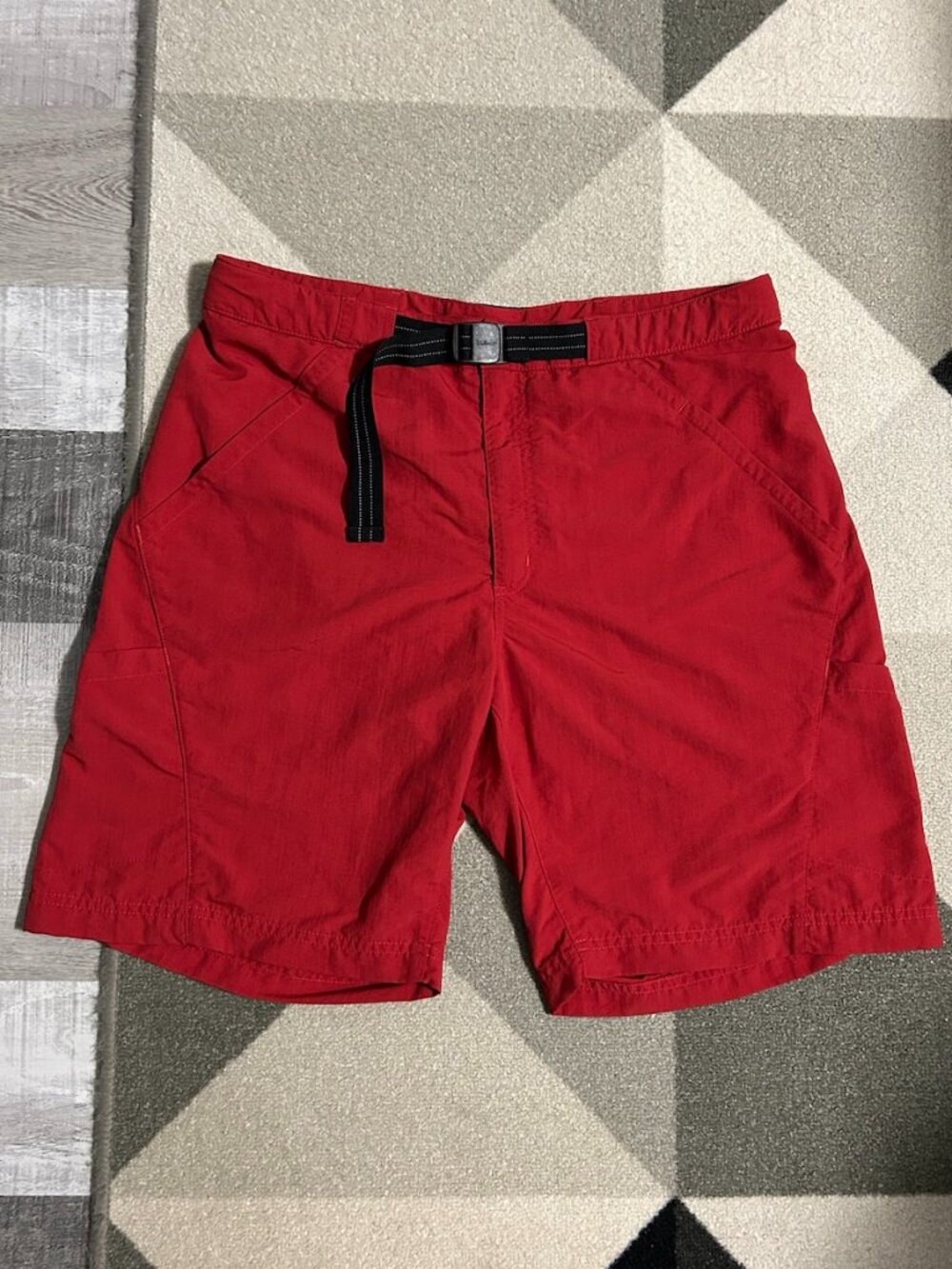 L.L. Bean Red Men's Belted Cargo Swim Surf Board 9" Shorts Size M